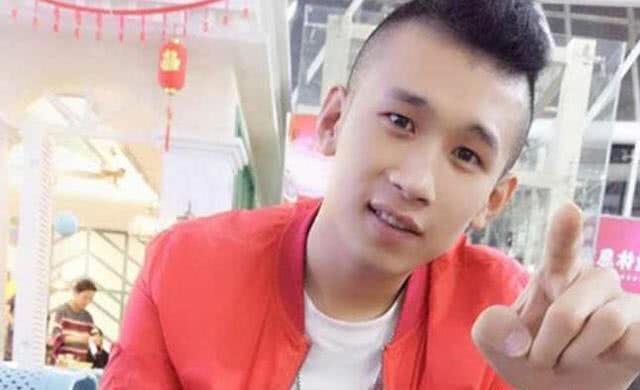 李天佑最新視頻揭秘，小巷中的隱藏美食天堂探索
