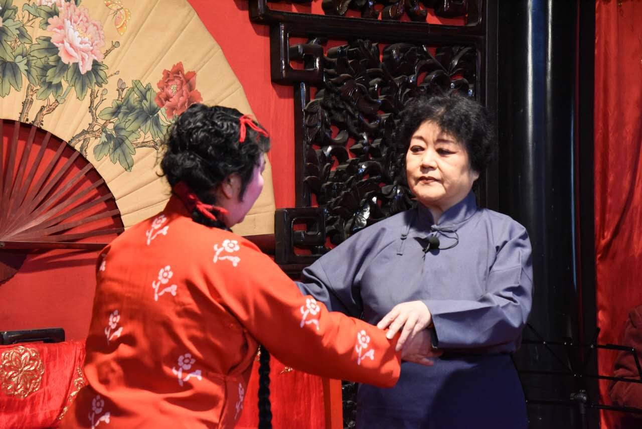 演員楊柳青，小巷特色小店的隱秘瑰寶奇遇記