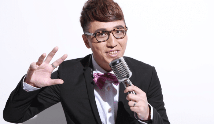華少最新發(fā)型揭秘，友情背后的故事與發(fā)型演變之路