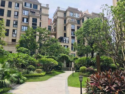 佛山招商臻園最新價(jià)位揭秘，小巷中的隱藏瑰寶